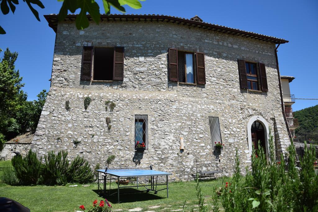 Villa Campagna In Compagnia à Vallo di Nera Extérieur photo